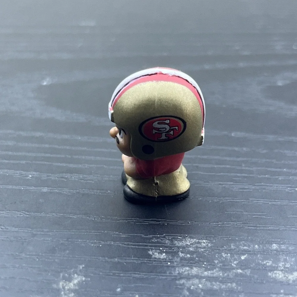 TeenyMates Legends Series San Francisco 49ers NFL Mini Figure Party Animal
